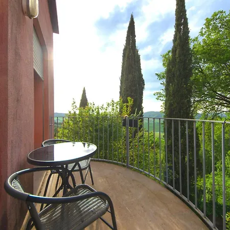 Con Vista - * Montepulciano Stazione